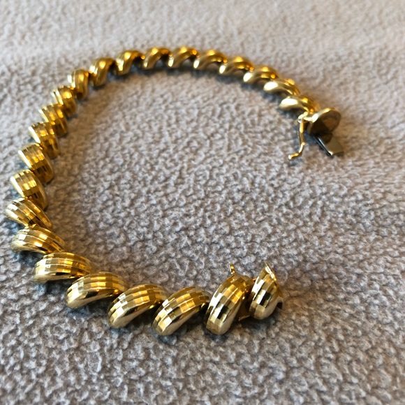 Gold Tone Stainless Steel Bracelet - Picture 4 of 8
